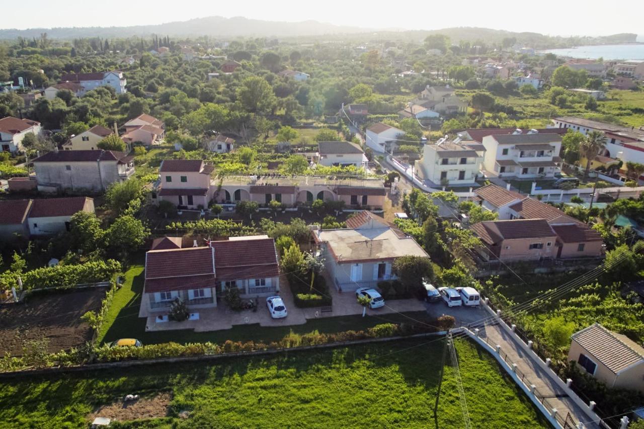 Villa Sandra Litheres Экстерьер фото
